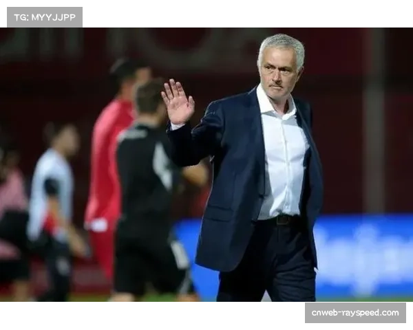 穆里尼奥带领本菲卡3比0胜吉马良斯迎三连胜