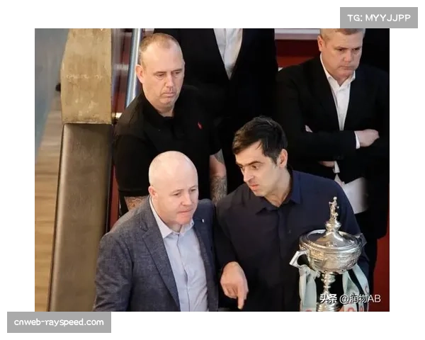 亨德利与达赫迪一致预测塞尔比将夺2025英锦赛冠军